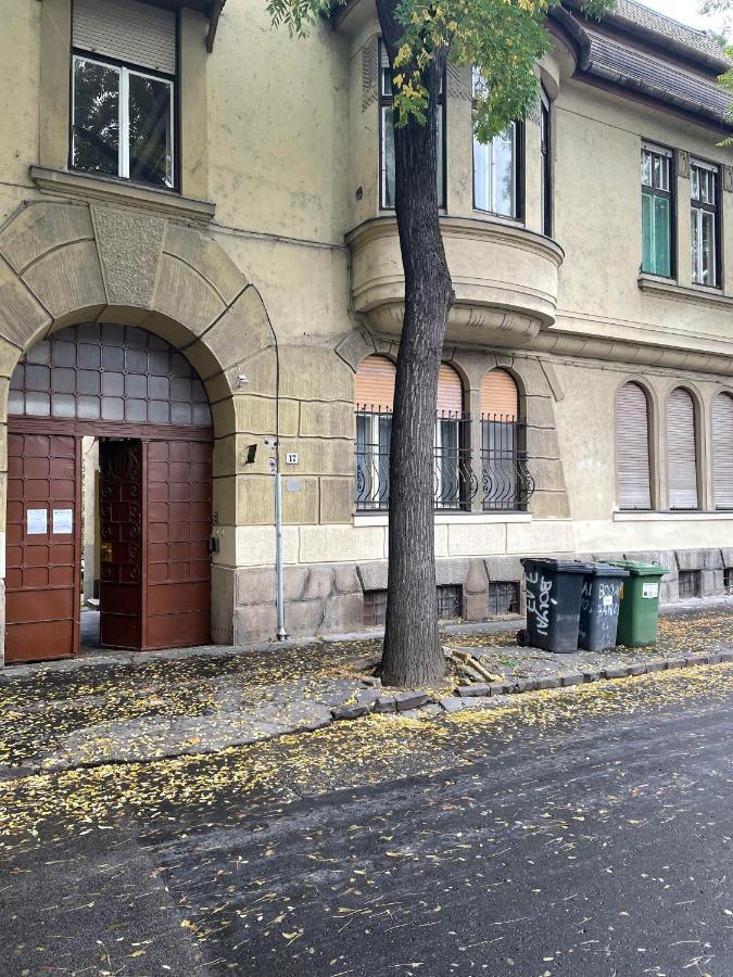 Apartamento Sun City Szeged Exterior foto